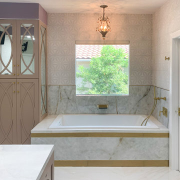 McCulloch Circle - Master Bathroom