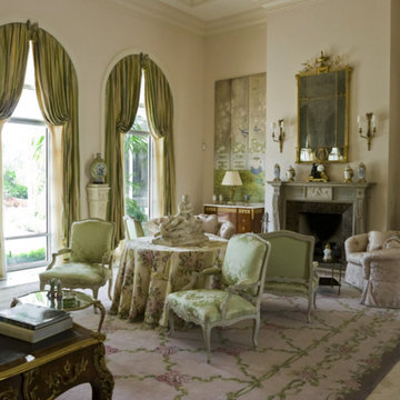 Decorating with Carpets: Living Rooms