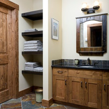 Small Cabin Bathroom