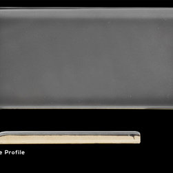 Evolution Gris Oscuro Brillo Surface Bullnose 4x8 - Products