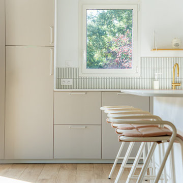 Cuisine ouverte - Maison en bois avec piscine - Cap Ferret
