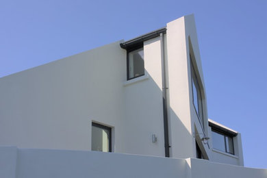 This is an example of a contemporary exterior in Cork.