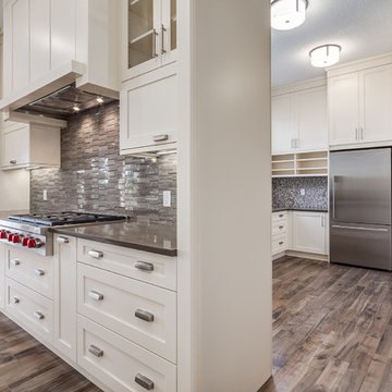 Beautiful Transitional Acreage in Calgary area