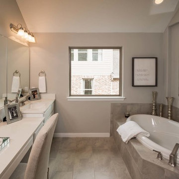 Belterra // Austin, TX // Highland Homes // Plan 204