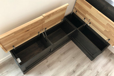 Example of a minimalist home design design in Other