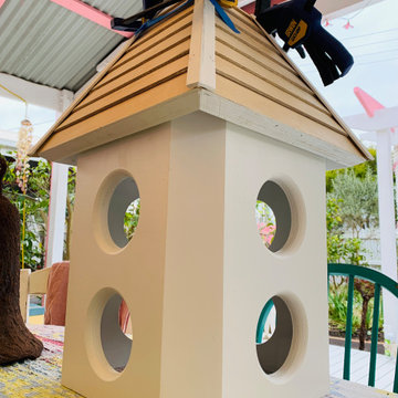 Birdhouse. Round hole boxes. madebyandrewrenn@gmail.com Made By Andrew Renn