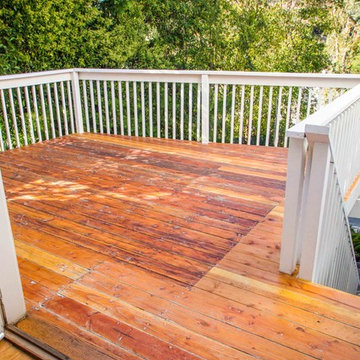 Wood Deck Refinishing