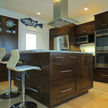 Modern Harpswell Kitchen