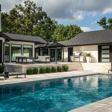 Art-filled Ranch on Natural Bridge