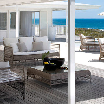 MANUTTI BELGIAN OUTDOOR FURNITURE