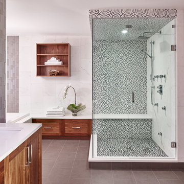 Luxurious Modern Bath