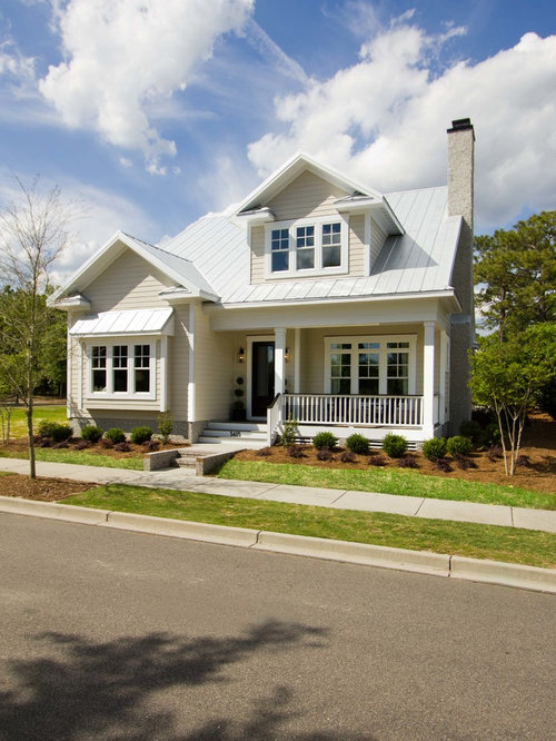 Beigefarbene Häuser in Wilmington Ideen, Design & Bilder | Houzz