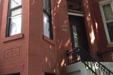 Exterior home idea in New York