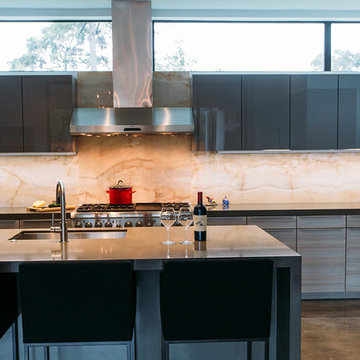 Riverside Terrace Modern Kitchen