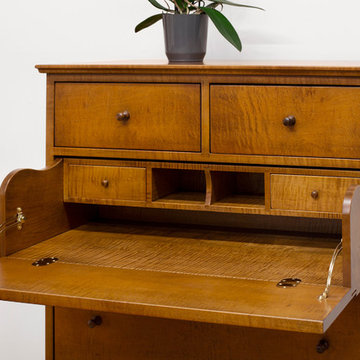 Tiger Maple Dresser Desk