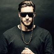 Charly Barber's photo