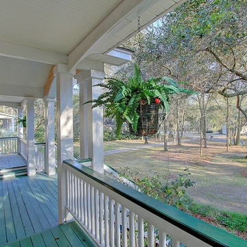5208 Holly Forest Drive