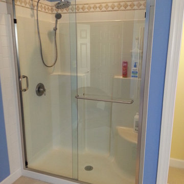Sliding shower doors Frameless and Framed