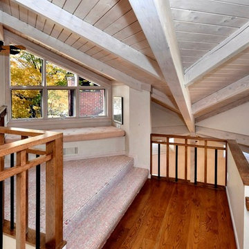 Deephaven House