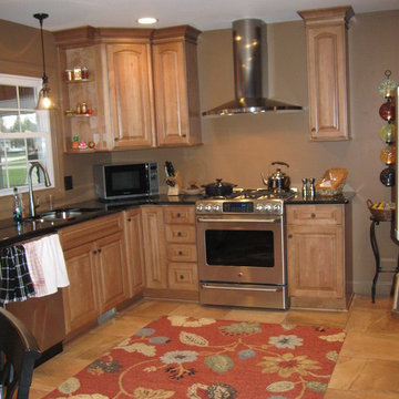 WARM KITCHEN - with Black and Maple Glazed Cabinets