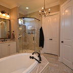 House in Sonoma - Traditional - Bathroom - San Francisco - by Julie