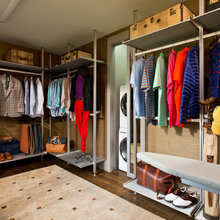 closet washer dryer