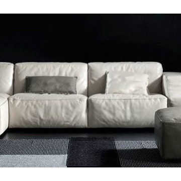 Oxer Sectional by Gamma International, Italy