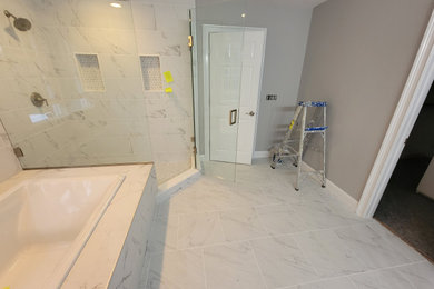 Example of a minimalist bathroom design