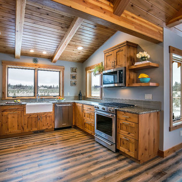 Tumalo Barn