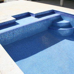 Pool tile 733 +734 blend - Products