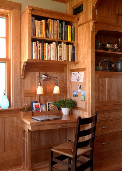 Craftsman Home Office by David Heide Design Studio