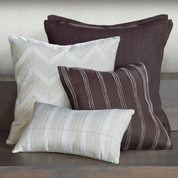 Accent Pillows - Home Decor