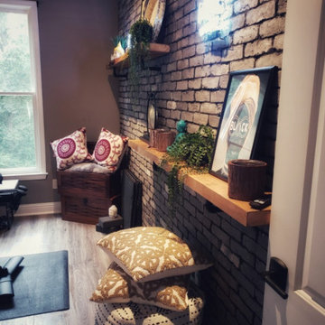 SHE SHED Mediation/Workout Room
