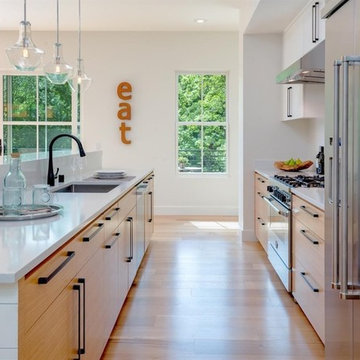 2 Story Creekside