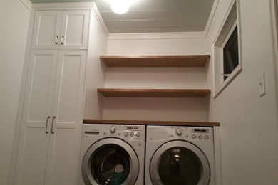 This is an example of a laundry room in Atlanta.