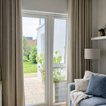 Natural curtains in a wave system