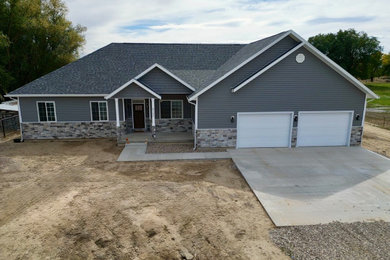 Arts and crafts exterior home photo in Salt Lake City