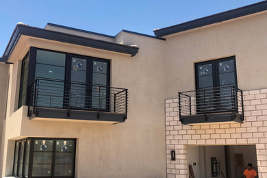 Minimalist exterior home photo in Phoenix