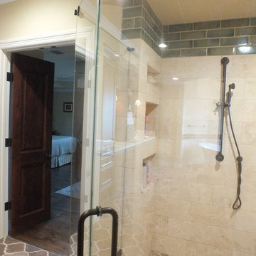 Old California Master Bath