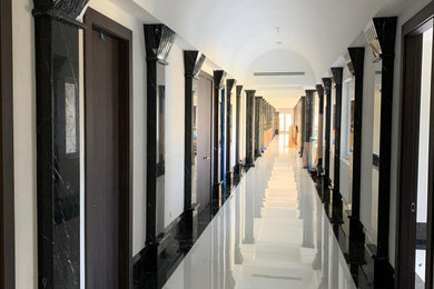 Example of a hallway design in Miami