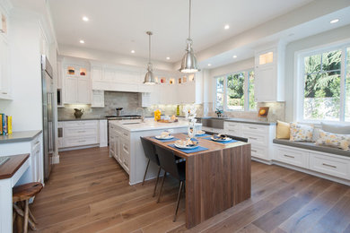 Inspiration for a modern kitchen remodel in Los Angeles