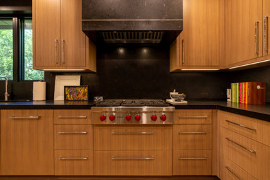 Example of a trendy kitchen design in Indianapolis