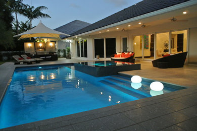 Example of a trendy pool design in Miami
