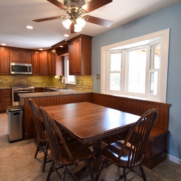 Kitchen With Built In Banquette Seating