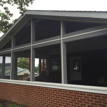 Screened-In Porch