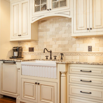 Mount Pleasant, Iowa - Traditional White Kitchen