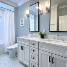 624 Lynn Fells Bathroom