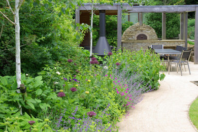 Surrey contemporary garden