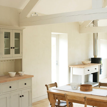 The Ashbourne Shaker Kitchen by deVOL