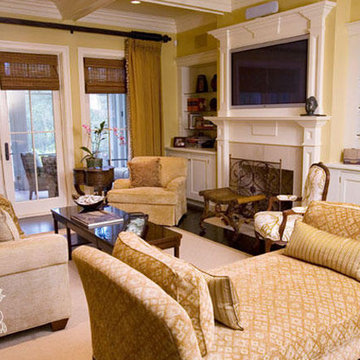 Living Room by Leah Bailey of Design House